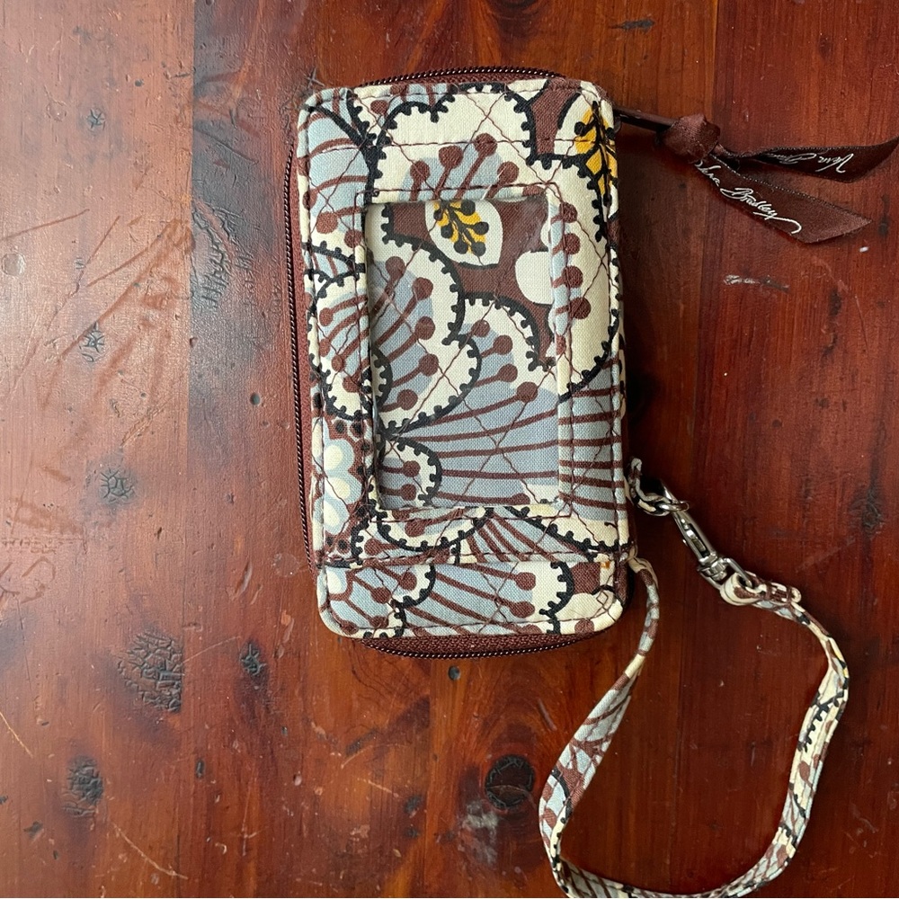 Vera Bradley wallet phone clutch - Picture 1 of 4
